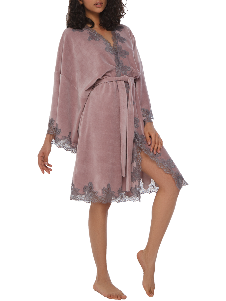 Meriam short robe velour with gray lace