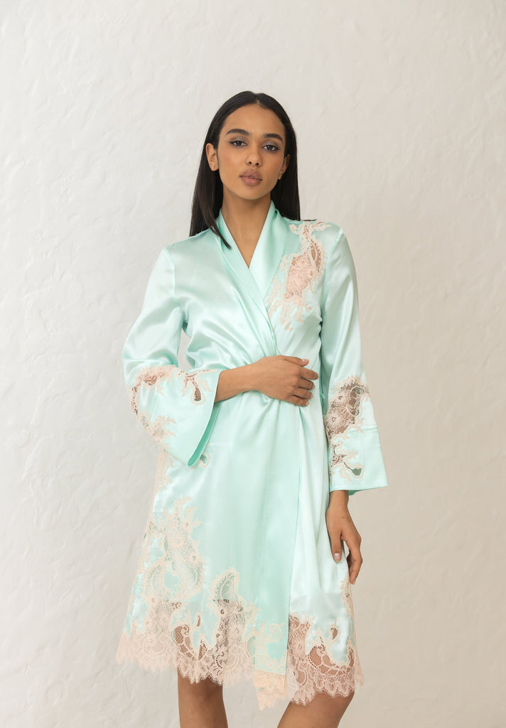Короткий шовковий халат Tiffany