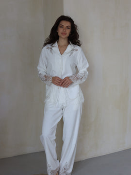 Sofia молочный велюровый пижамный костюм